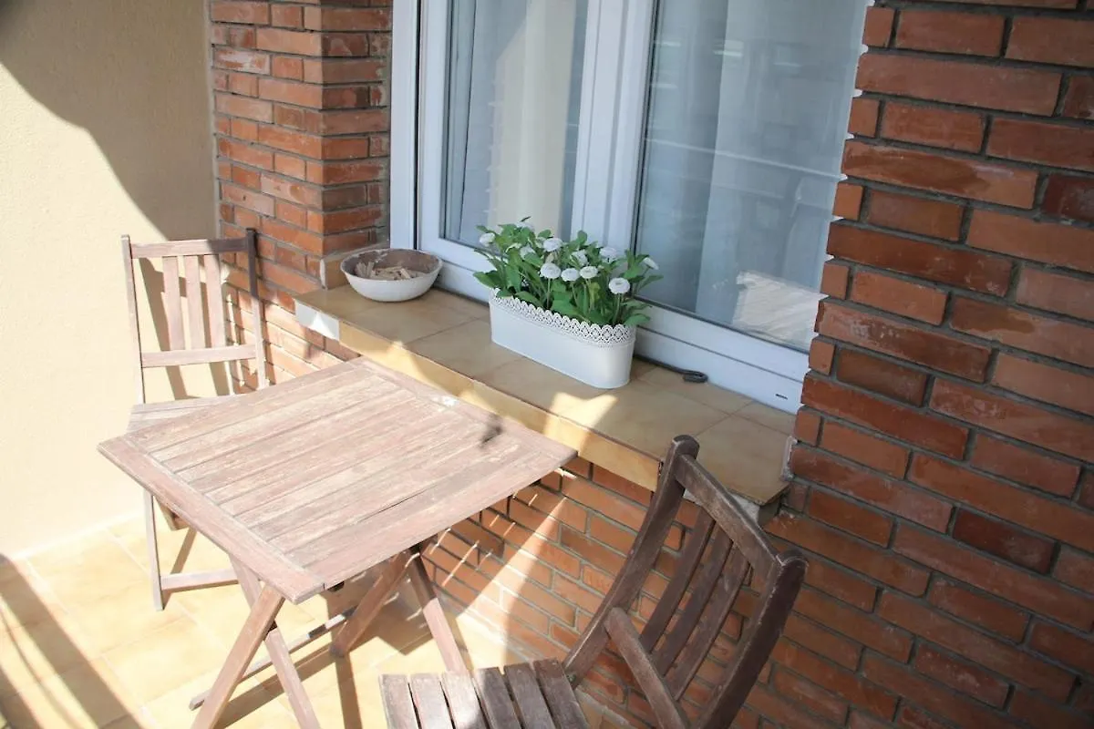 公寓 Nice, Cozy, Up To 6, Fcb Stadium, Free Parking 巴塞罗那 西班牙