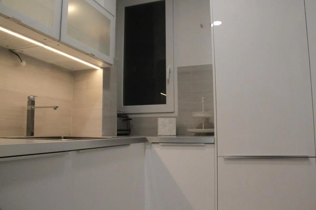 Nice, Cozy, Up To 6, Fcb Stadium, Free Parking Barcelona Apartment